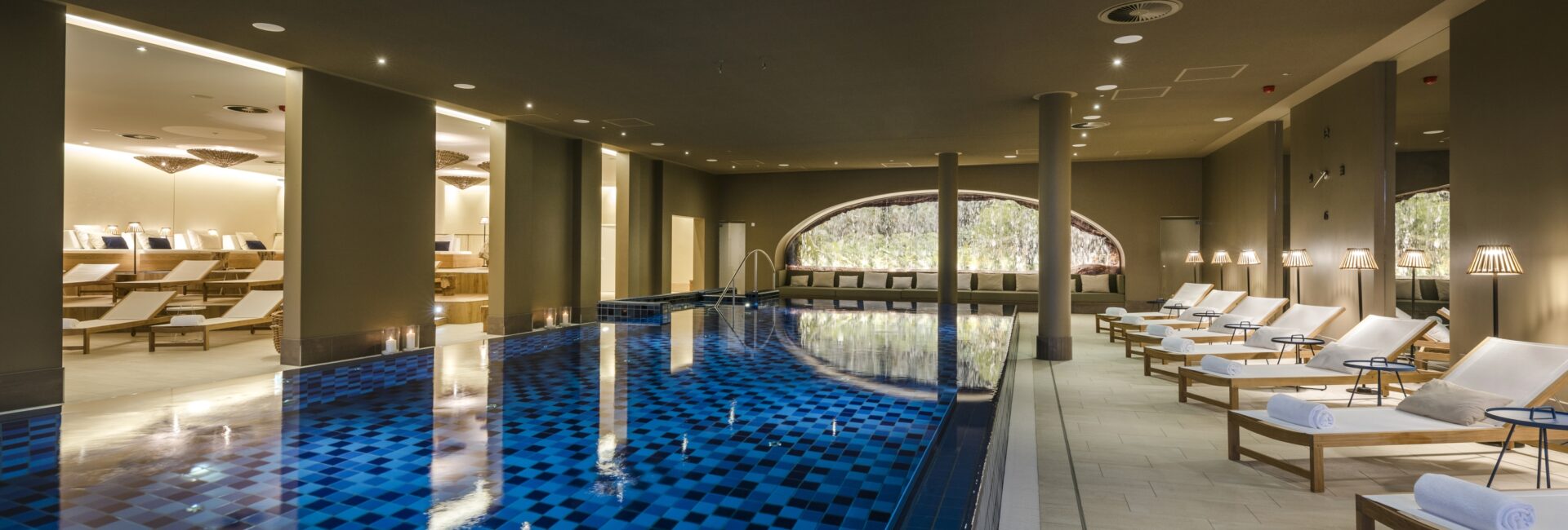 Seezeit-Spa_Infinity-Pool_Seezeitlodge-Hotel
