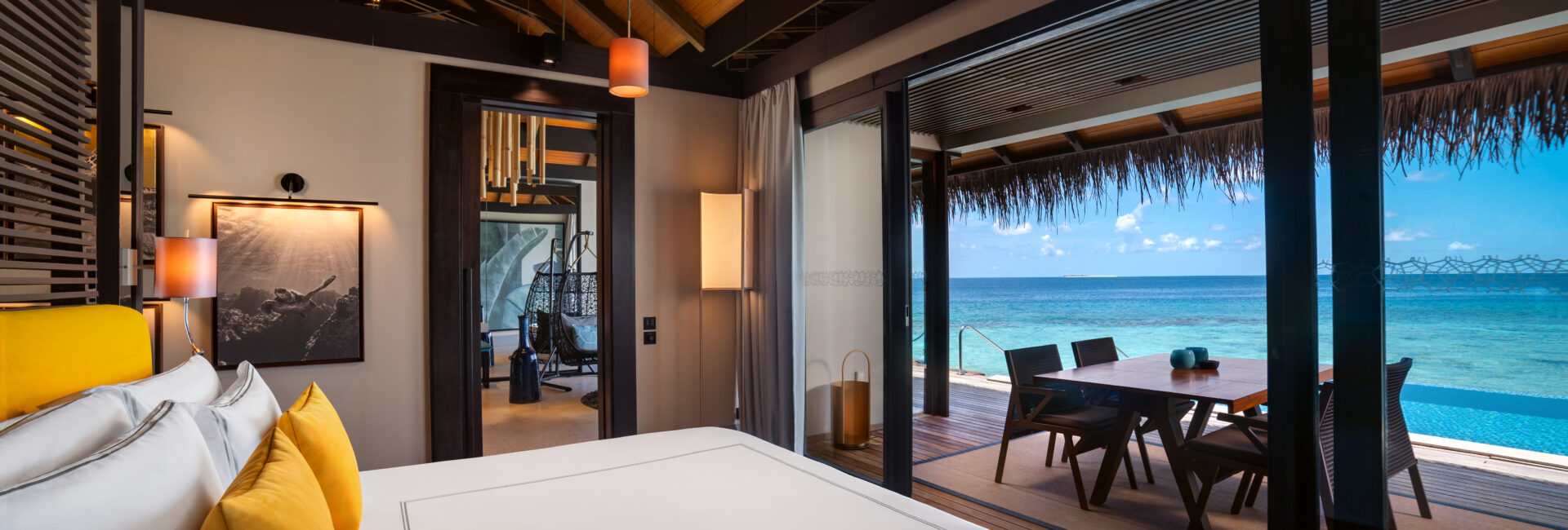 Veela- Sunrise Water Pool Villa - Bedroom