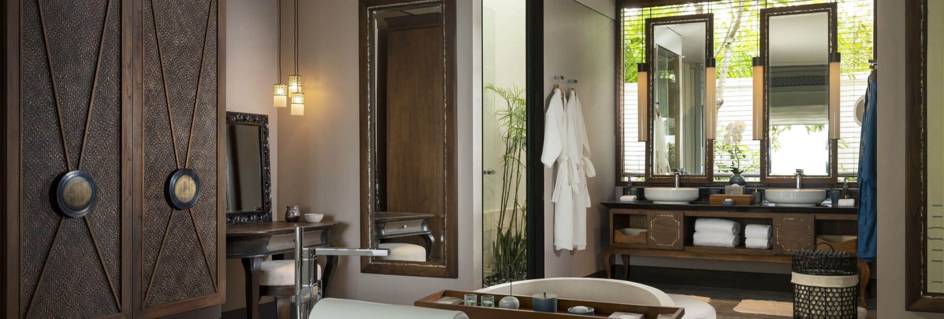 Jumeirah Bali-One Bedroom Villa-Bathroom
