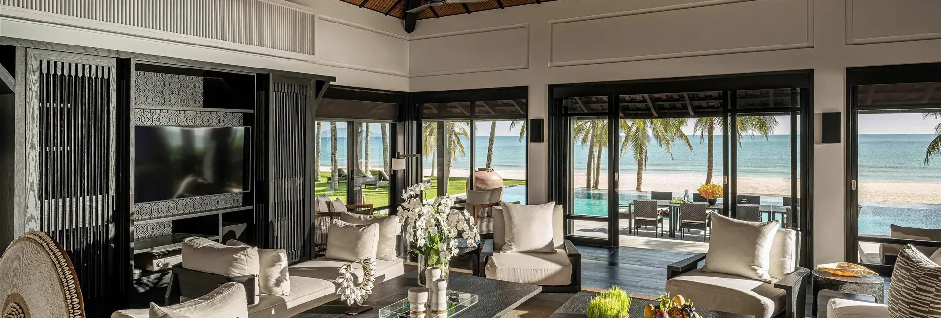 Four Seasons Resort The Nam Hai/ Bedroom living Area