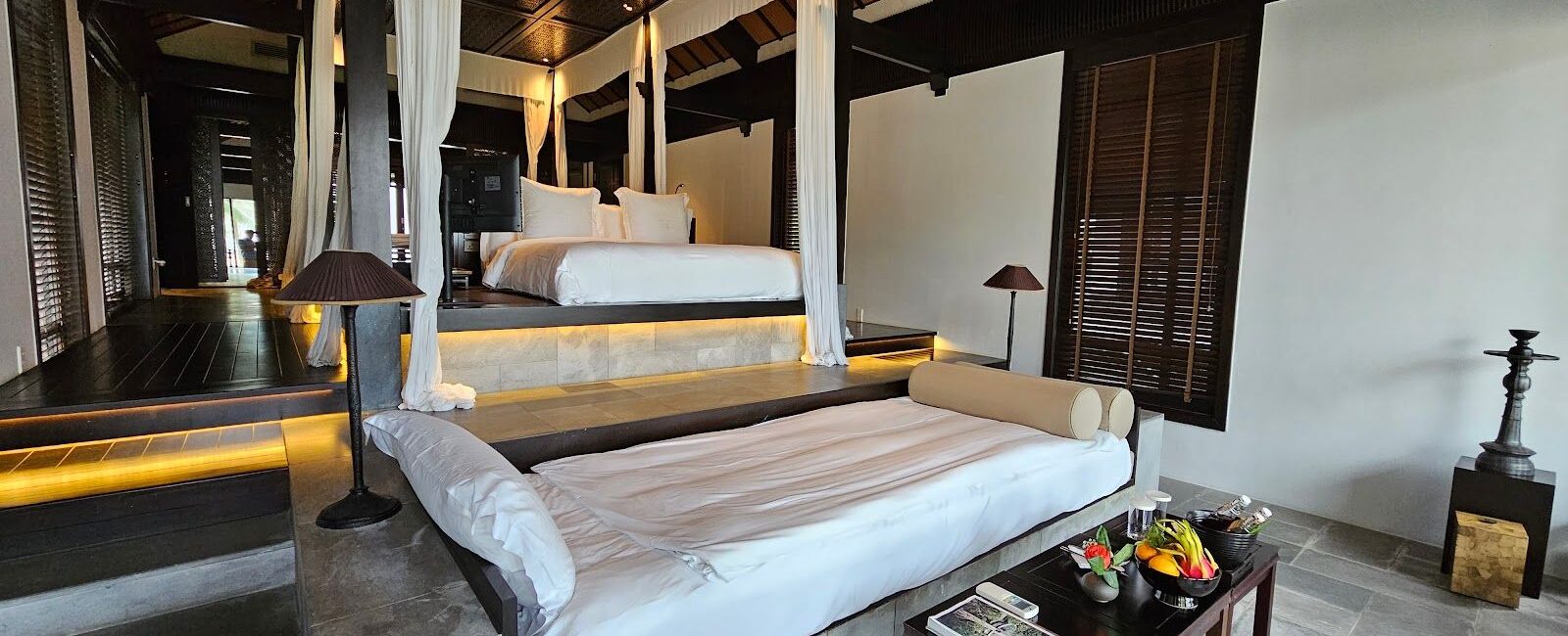 Four Seasons Resort The Nam Hai/ Bedroom