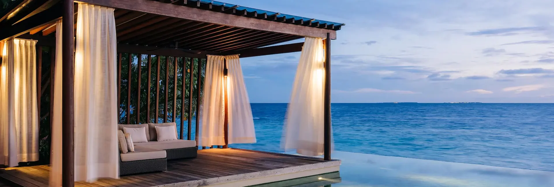 Park Hyatt Hadahaa//Deluxe Beach pool villa